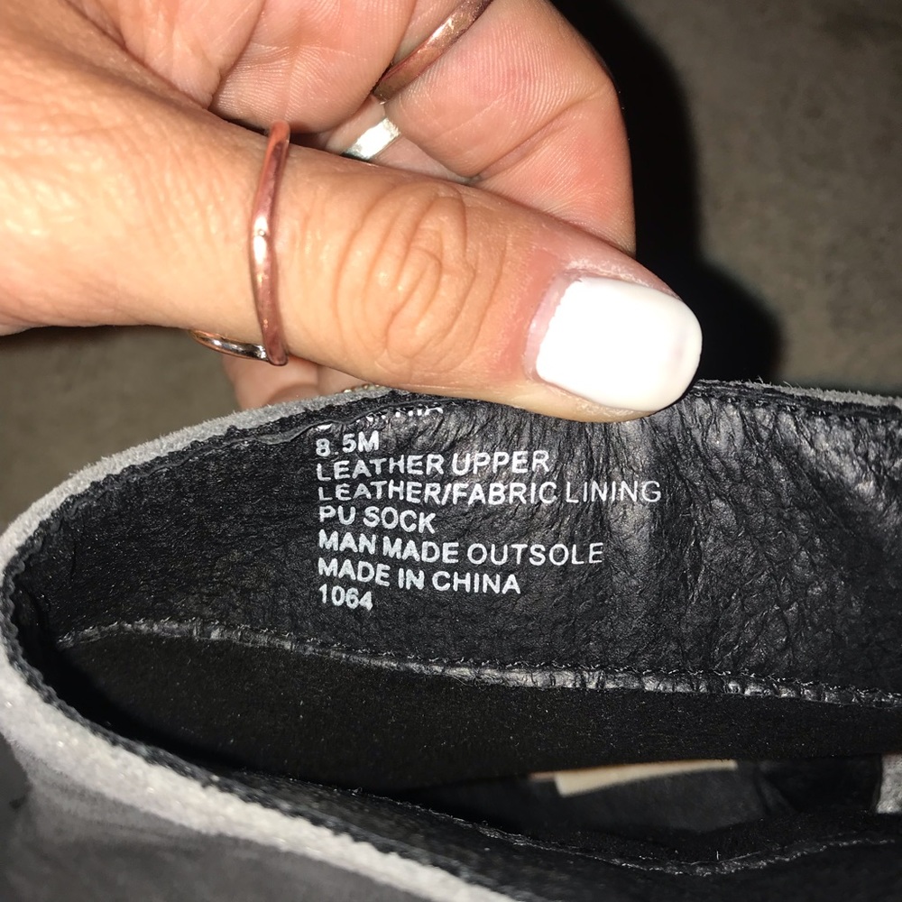 Steve Madden Booties - Picture 5 of 6